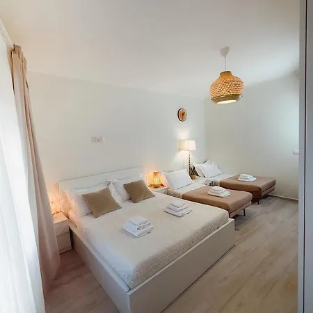 My Kids-friendly With Breakfast Apartment